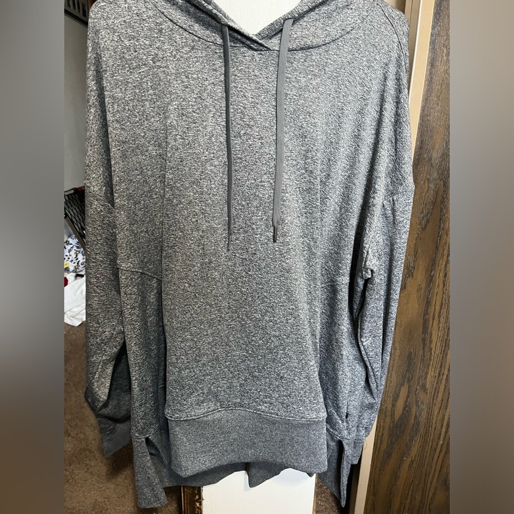 3X activewear top